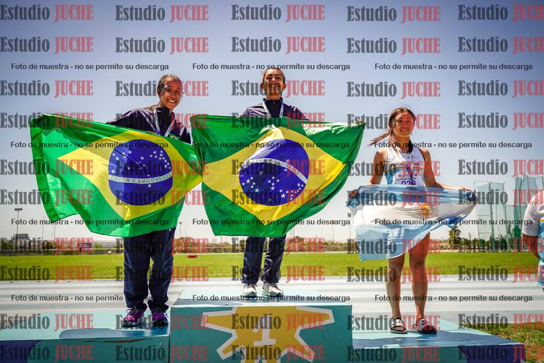 Fotos de algunos podios y extras del torneo