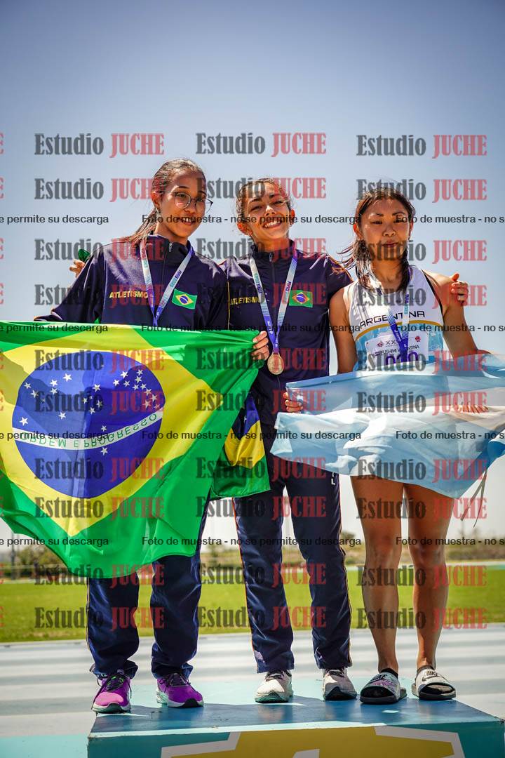 Fotos de algunos podios y extras del torneo