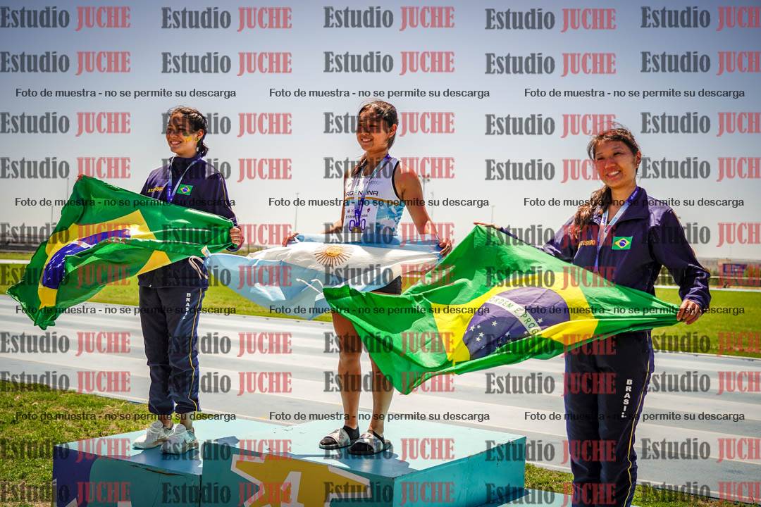Fotos de algunos podios y extras del torneo