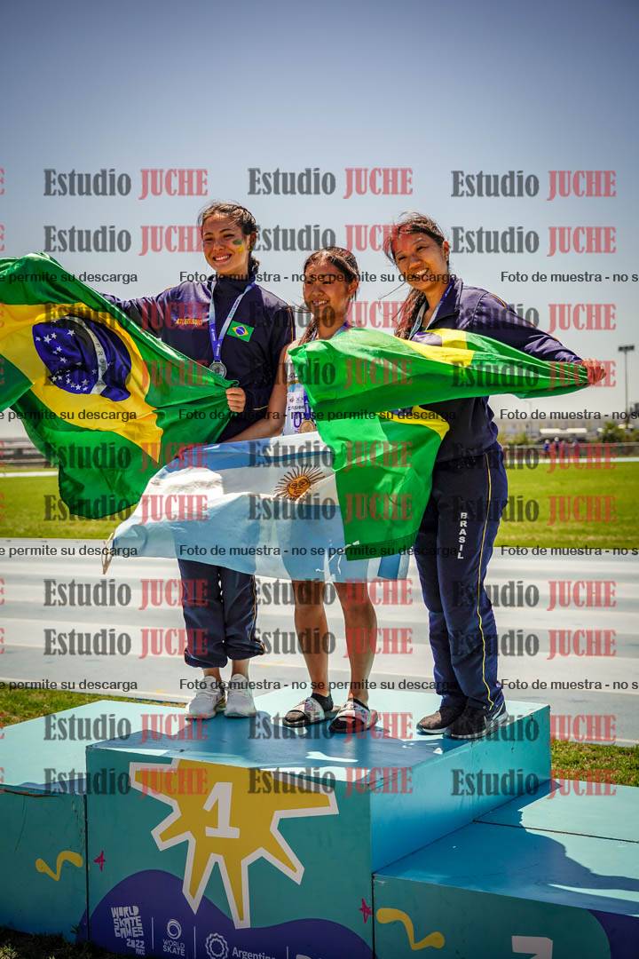 Fotos de algunos podios y extras del torneo