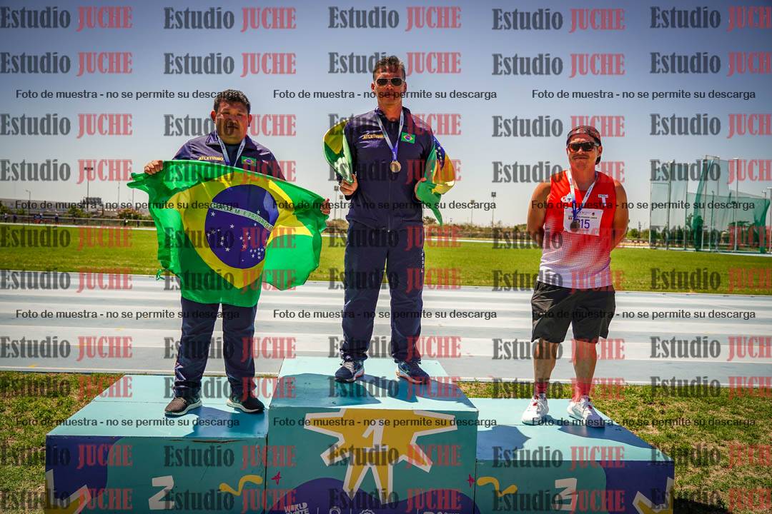 Fotos de algunos podios y extras del torneo
