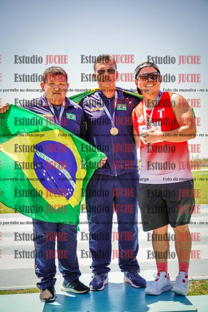 Fotos de algunos podios y extras del torneo