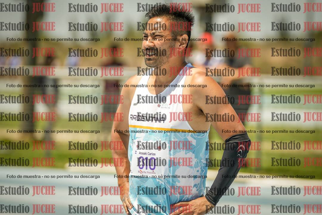 Fotos del salto en alto de varones MASTER - FINAL