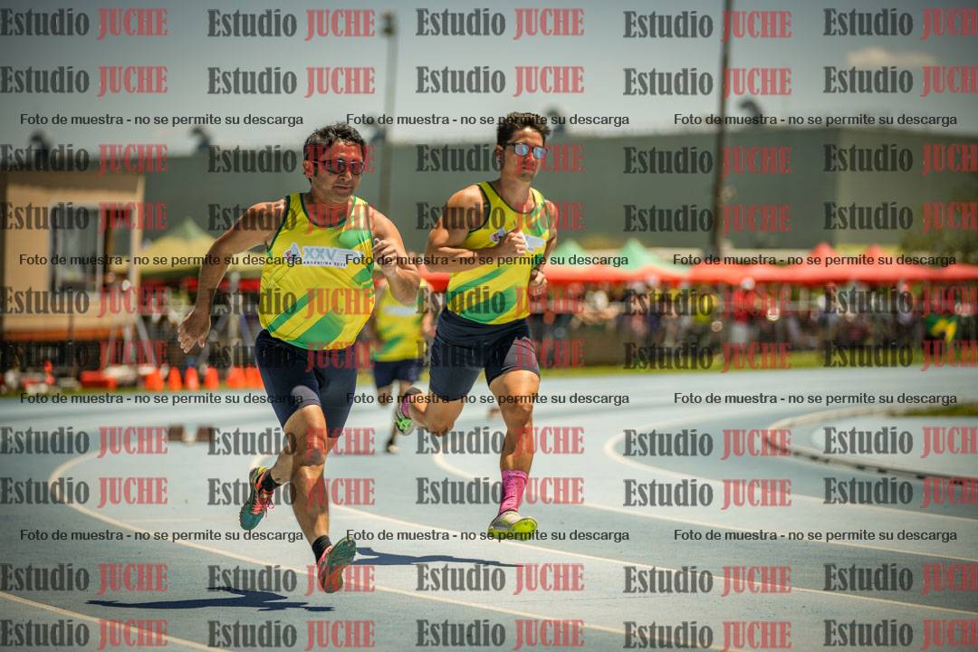 Fotos de los 400mts llanos de varones MASTER - FINAL