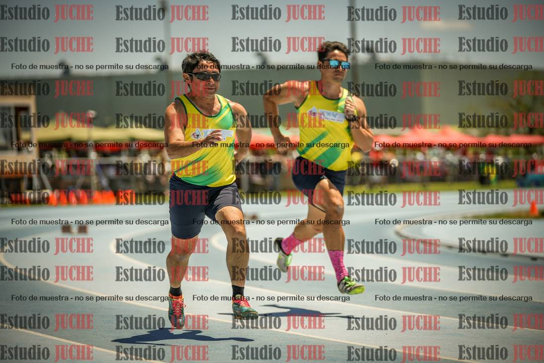Fotos de los 400mts llanos de varones MASTER - FINAL