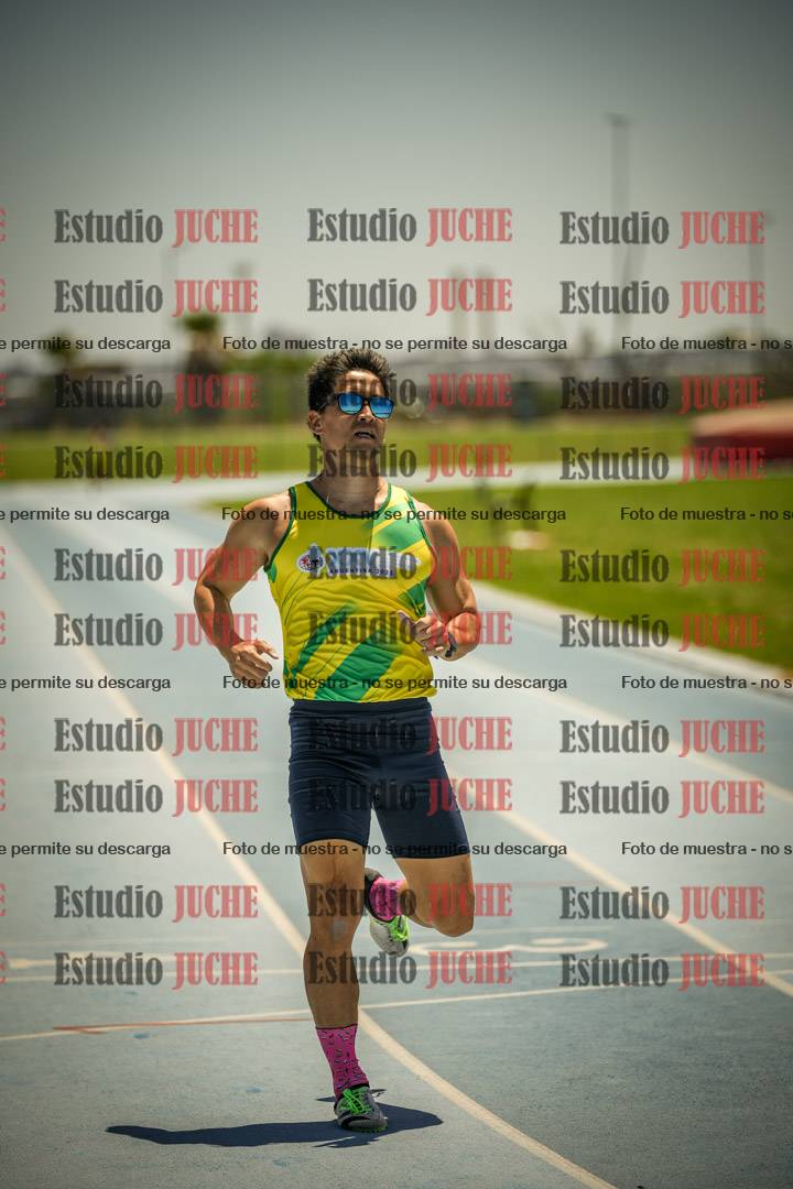 Fotos de los 400mts llanos de varones MASTER - FINAL