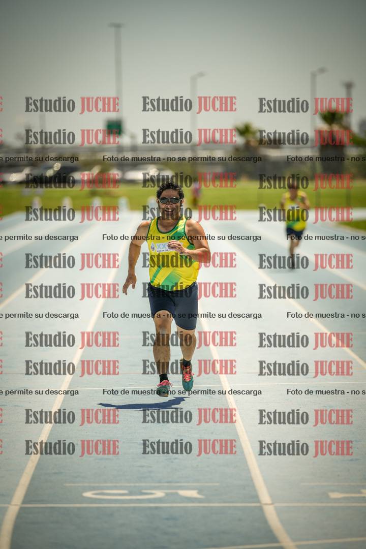 Fotos de los 400mts llanos de varones MASTER - FINAL