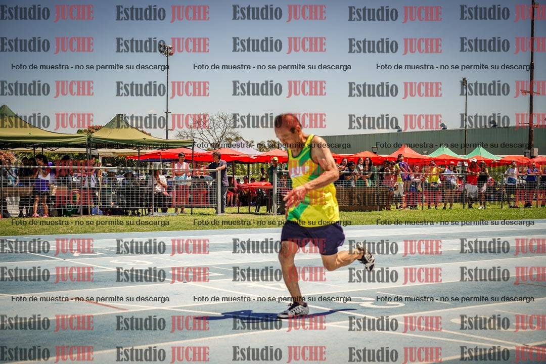 Fotos de los 400mts llanos de varones MASTER - FINAL