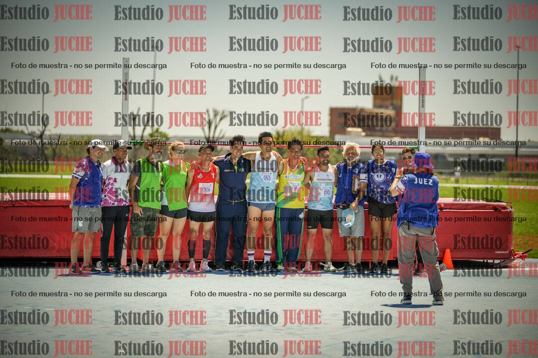 Fotos de algunos podios y extras del torneo