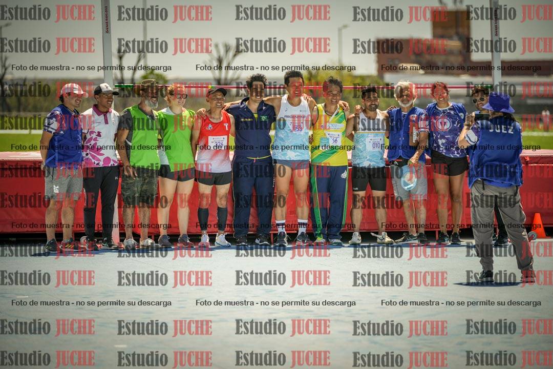 Fotos de algunos podios y extras del torneo