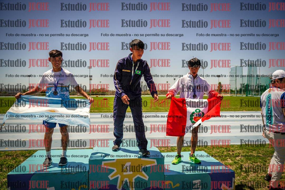 Fotos de algunos podios y extras del torneo