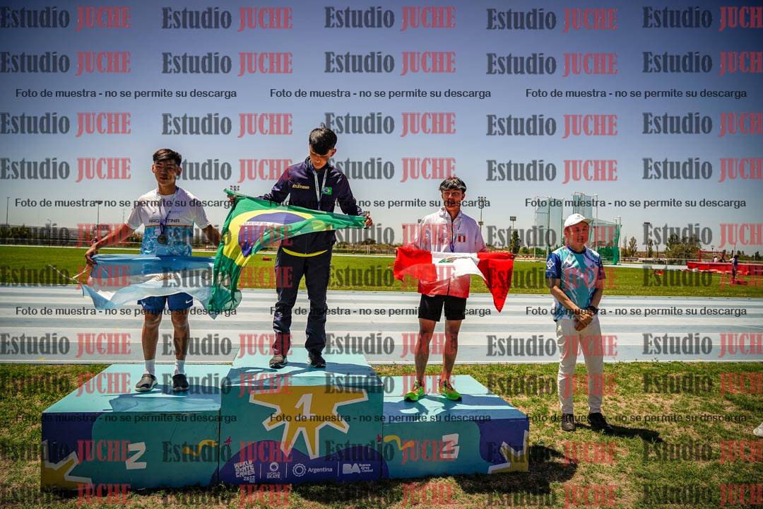 Fotos de algunos podios y extras del torneo