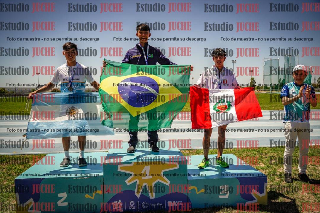 Fotos de algunos podios y extras del torneo