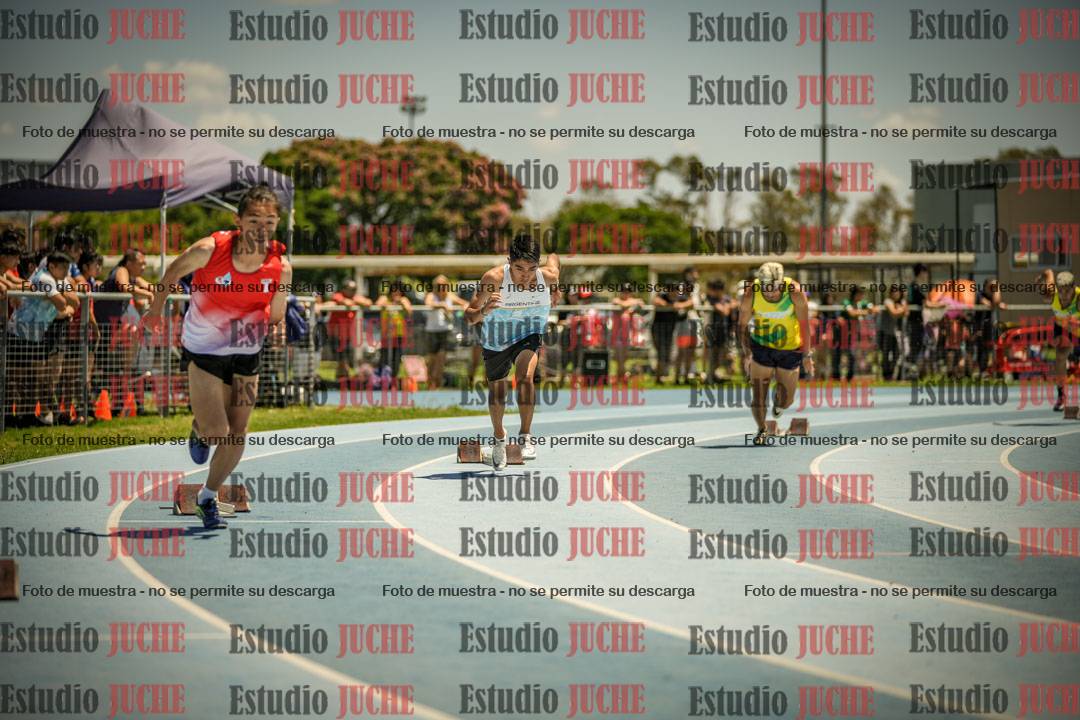 Fotos de los 400mts llanos de varones LIBRE - FINAL