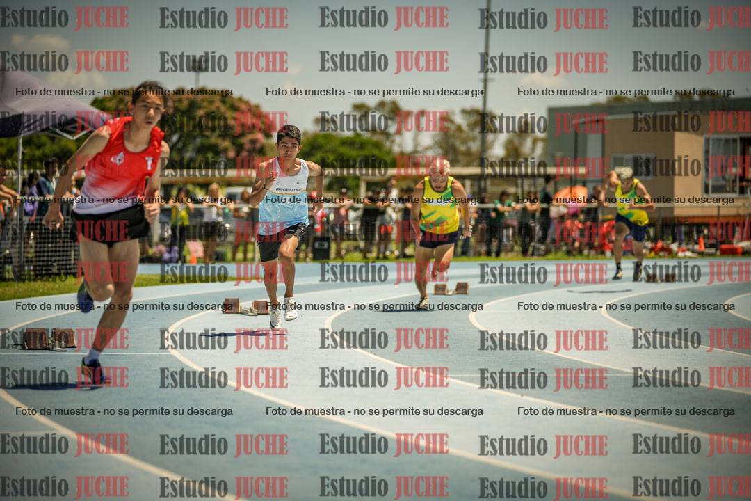 Fotos de los 400mts llanos de varones LIBRE - FINAL