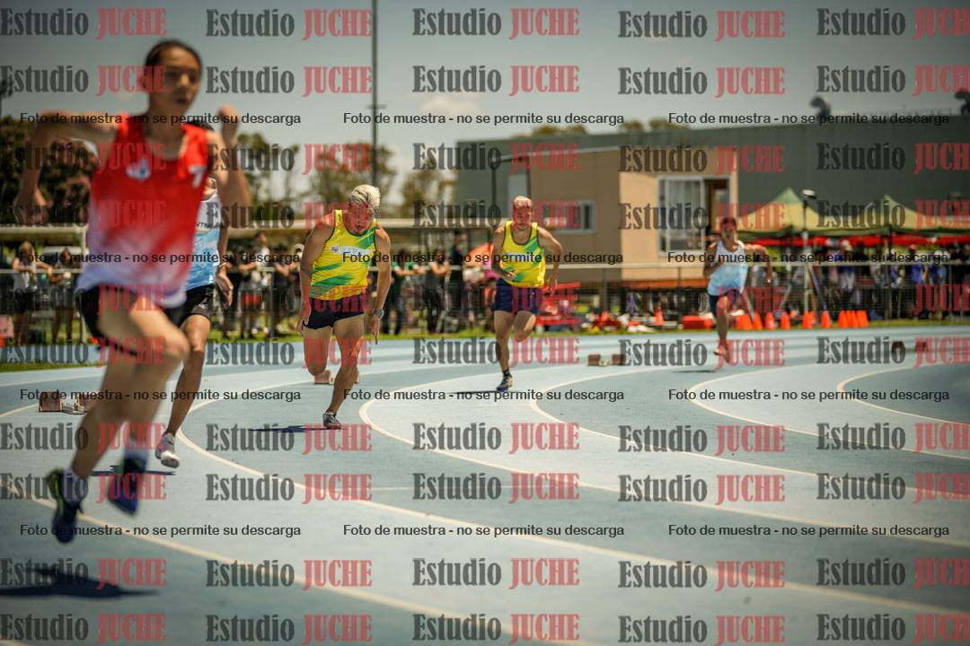Fotos de los 400mts llanos de varones LIBRE - FINAL