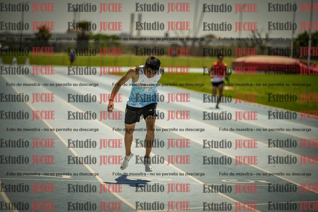 Fotos de los 400mts llanos de varones LIBRE - FINAL