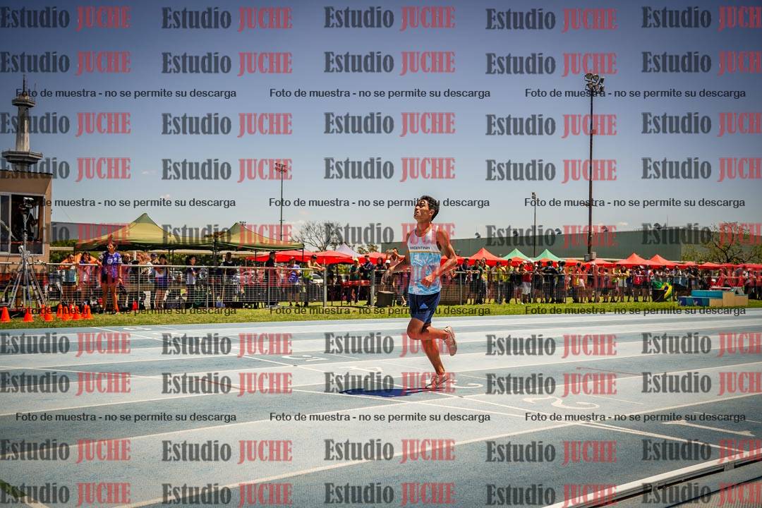Fotos de los 400mts llanos de varones LIBRE - FINAL