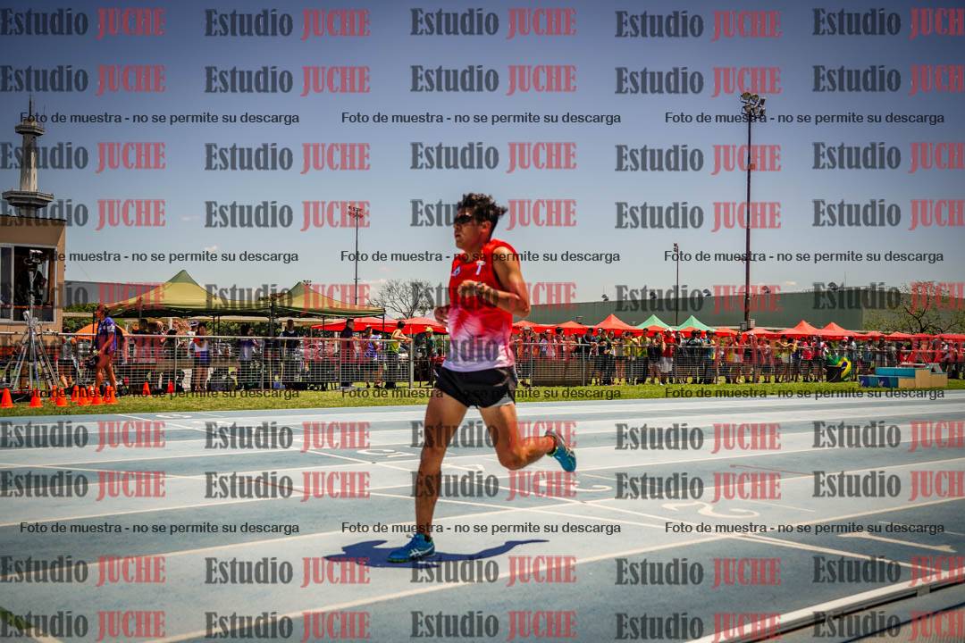 Fotos de los 400mts llanos de varones LIBRE - FINAL