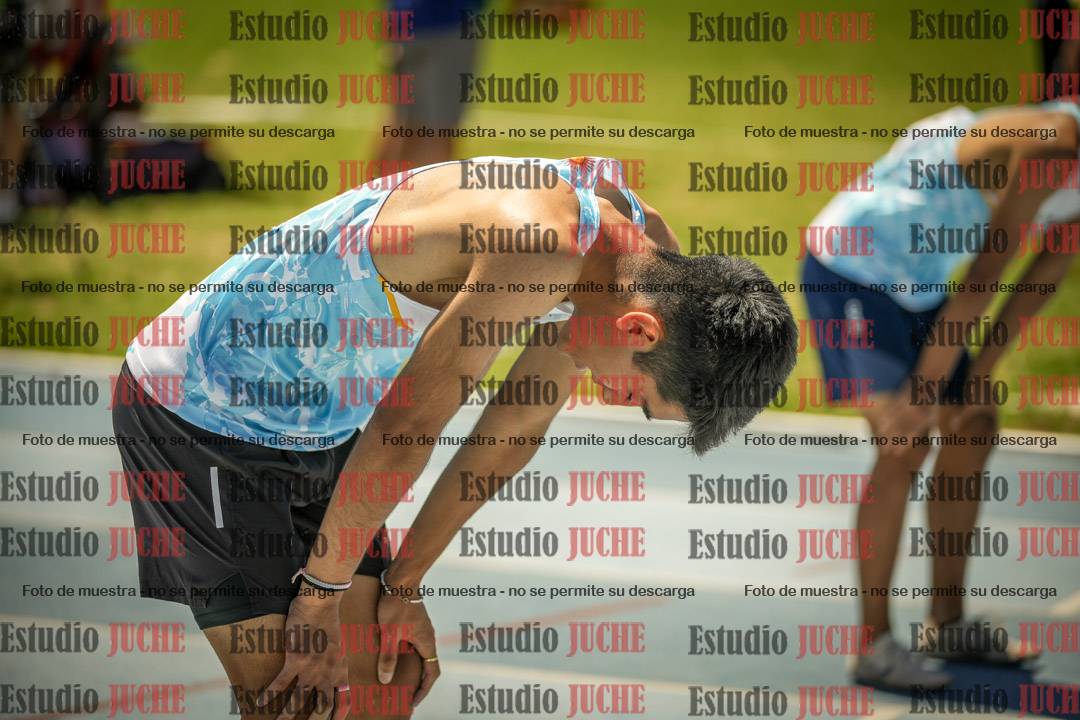 Fotos de los 400mts llanos de varones LIBRE - FINAL