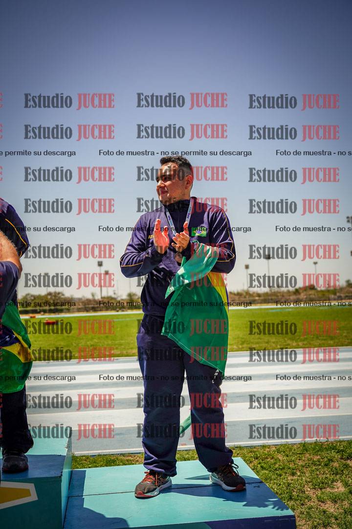 Fotos de algunos podios y extras del torneo