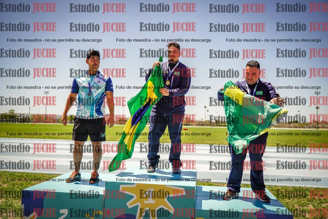 Fotos de algunos podios y extras del torneo