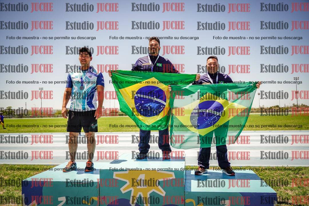 Fotos de algunos podios y extras del torneo