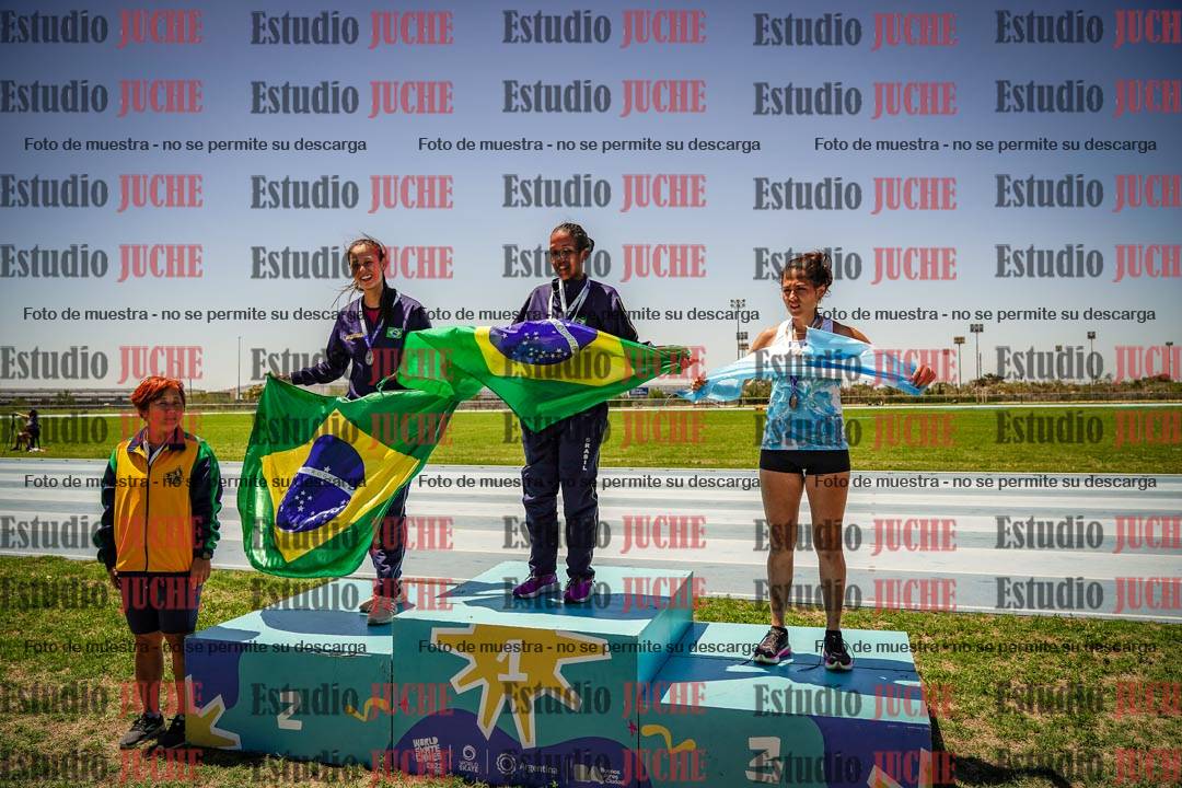 Fotos de algunos podios y extras del torneo