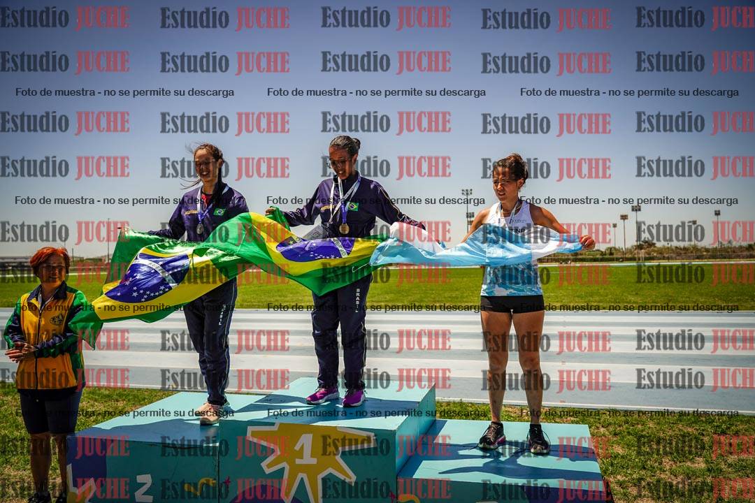 Fotos de algunos podios y extras del torneo