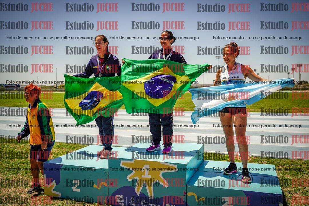 Fotos de algunos podios y extras del torneo