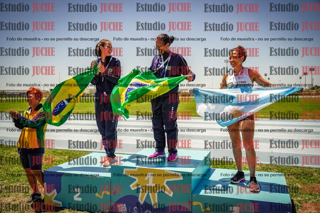 Fotos de algunos podios y extras del torneo