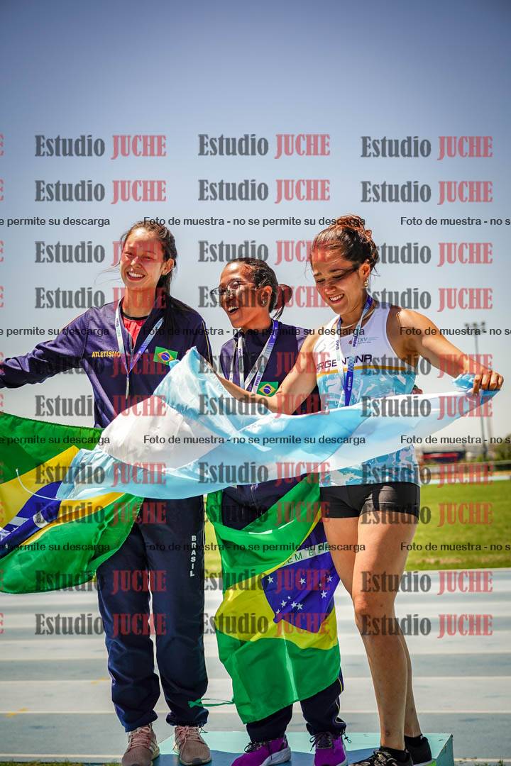 Fotos de algunos podios y extras del torneo