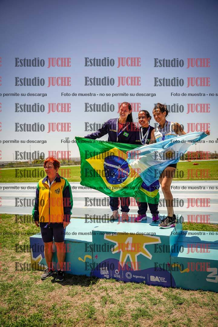 Fotos de algunos podios y extras del torneo