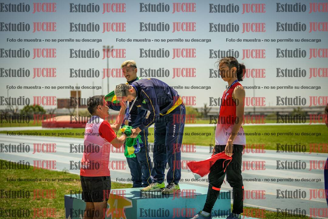 Fotos de algunos podios y extras del torneo