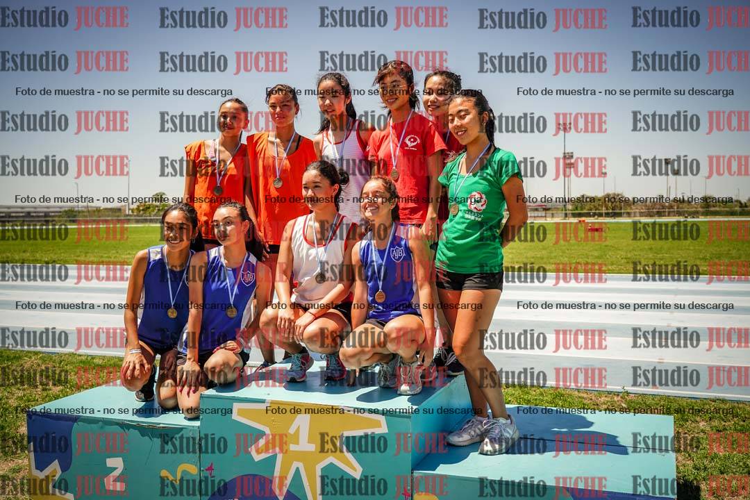 Fotos de algunos podios y extras del torneo