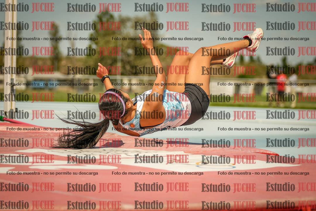 Fotos del salto en alto de mujeres LIBRE - FINAL