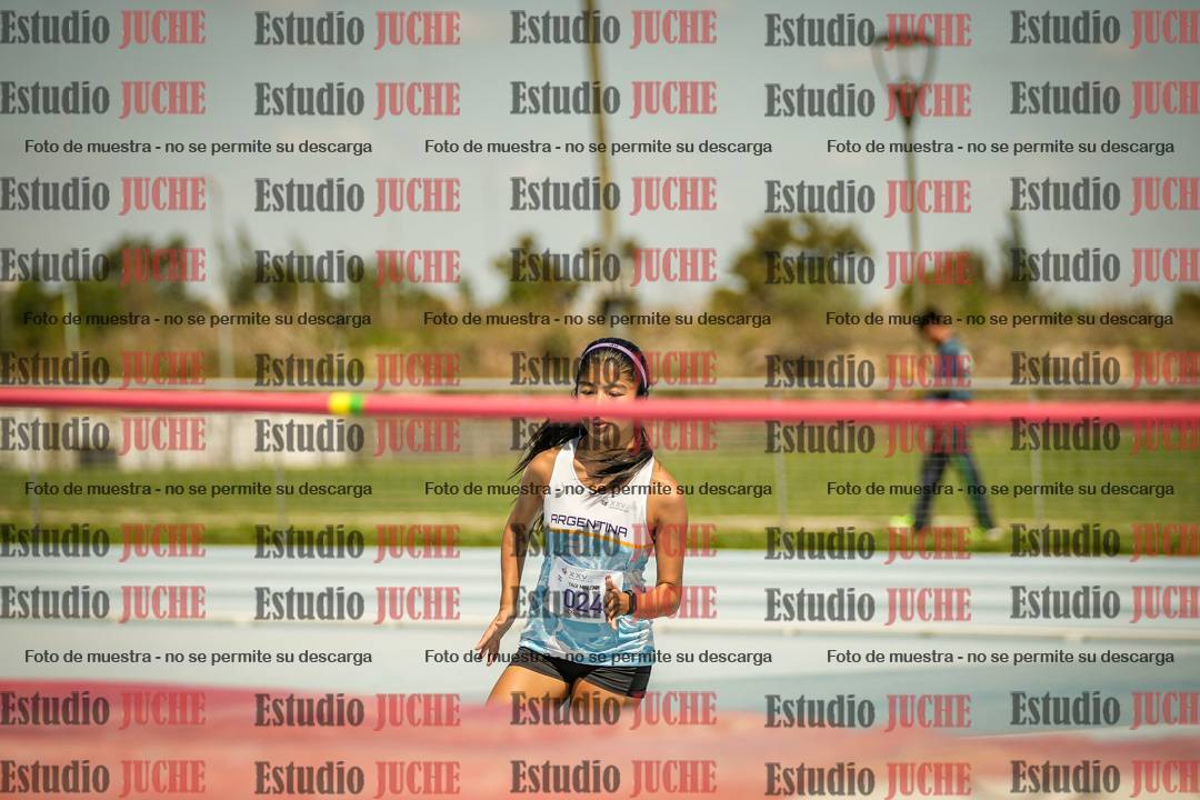 Fotos del salto en alto de mujeres LIBRE - FINAL