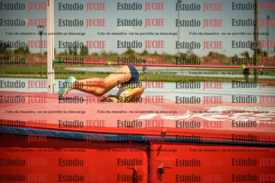 Fotos del salto en alto de mujeres LIBRE - FINAL