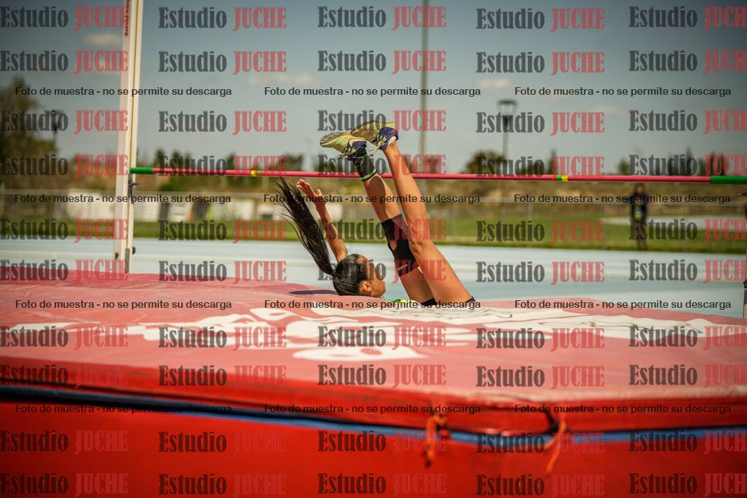 Fotos del salto en alto de mujeres LIBRE - FINAL