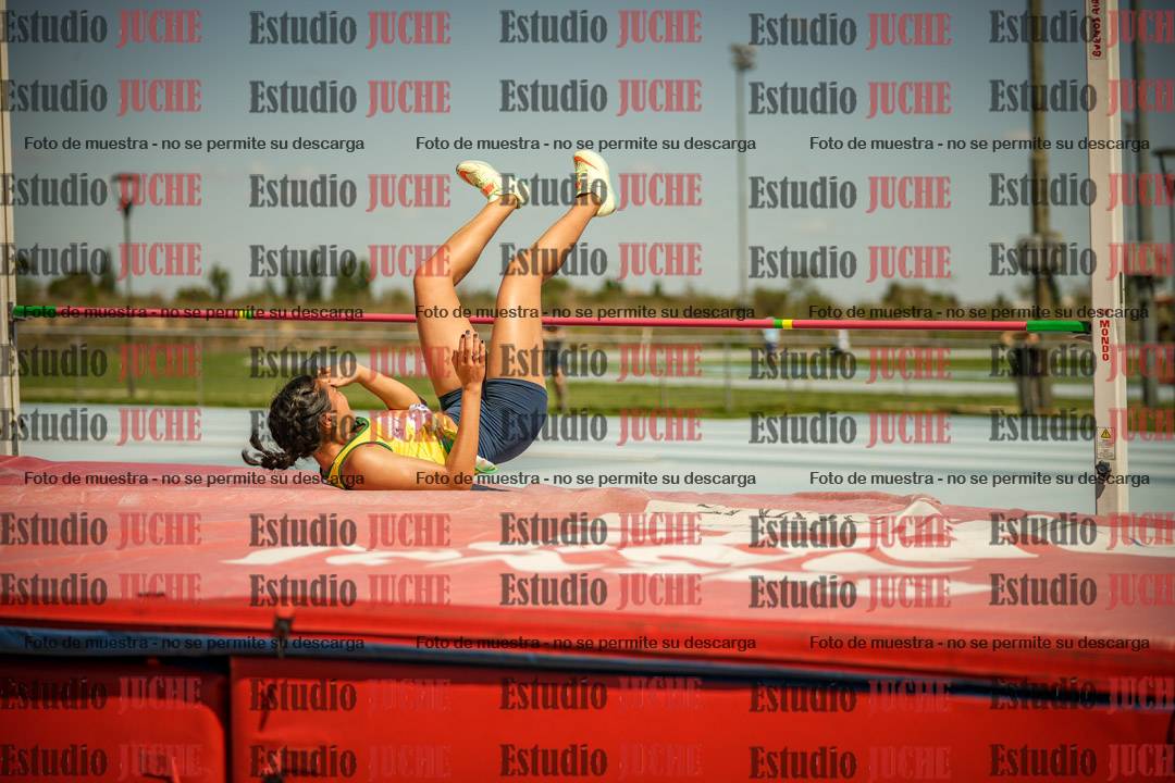 Fotos del salto en alto de mujeres LIBRE - FINAL