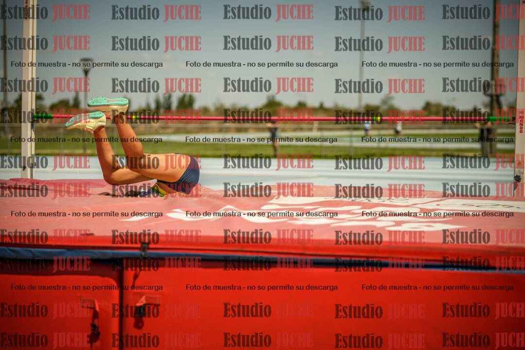 Fotos del salto en alto de mujeres LIBRE - FINAL