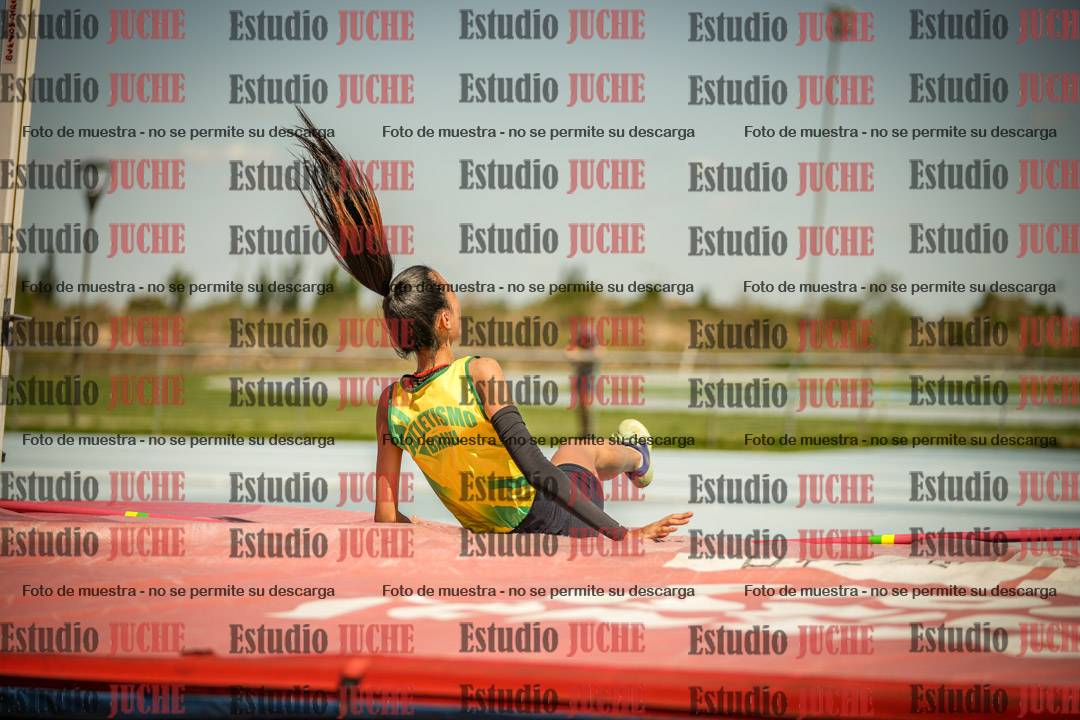 Fotos del salto en alto de mujeres LIBRE - FINAL