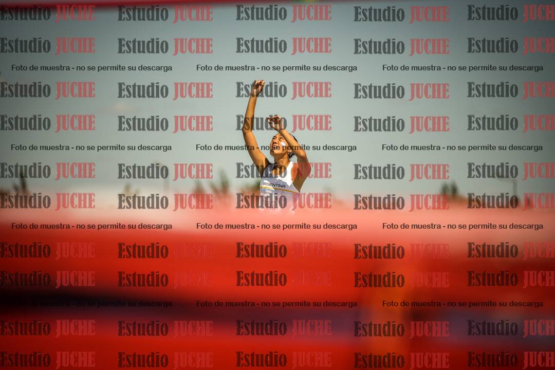 Fotos del salto en alto de mujeres LIBRE - FINAL