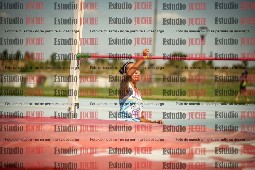 Fotos del salto en alto de mujeres LIBRE - FINAL