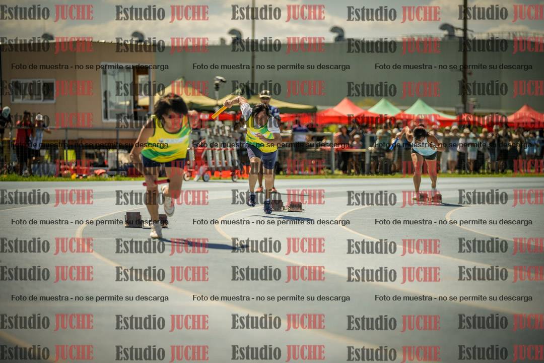 Fotos de las Postas 4x100mts de mujeres MASTER (35/45 - 50/60) - FINAL