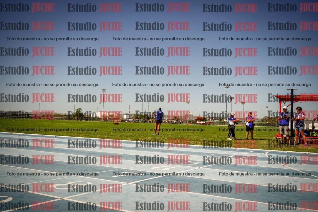 Fotos de las Postas 4x100mts de mujeres MASTER (35/45 - 50/60) - FINAL