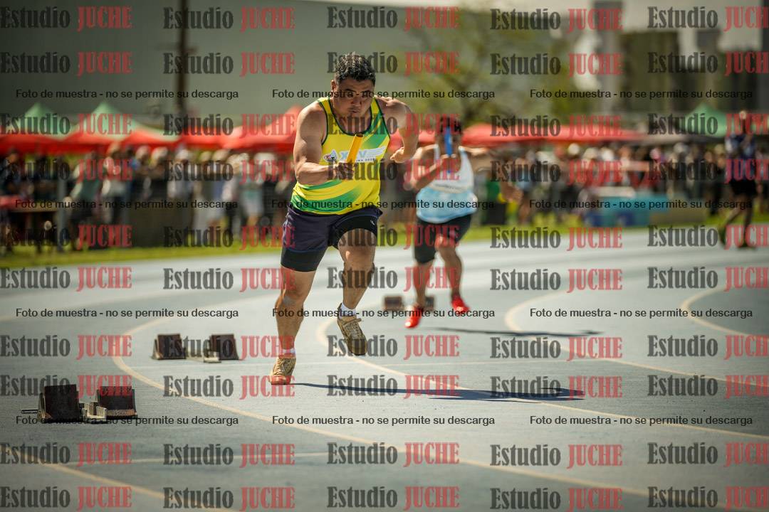 Fotos de las Postas 4x100mts de varones MASTER (35/45) - FINAL