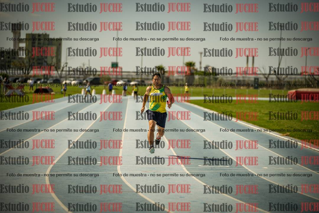 Fotos de las Postas 4x100mts de varones MASTER (50/60) - FINAL