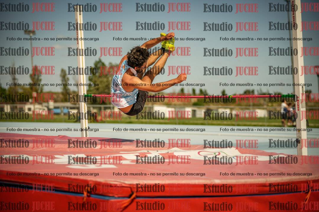 Fotos del salto en alto de varones - decatlón 4
