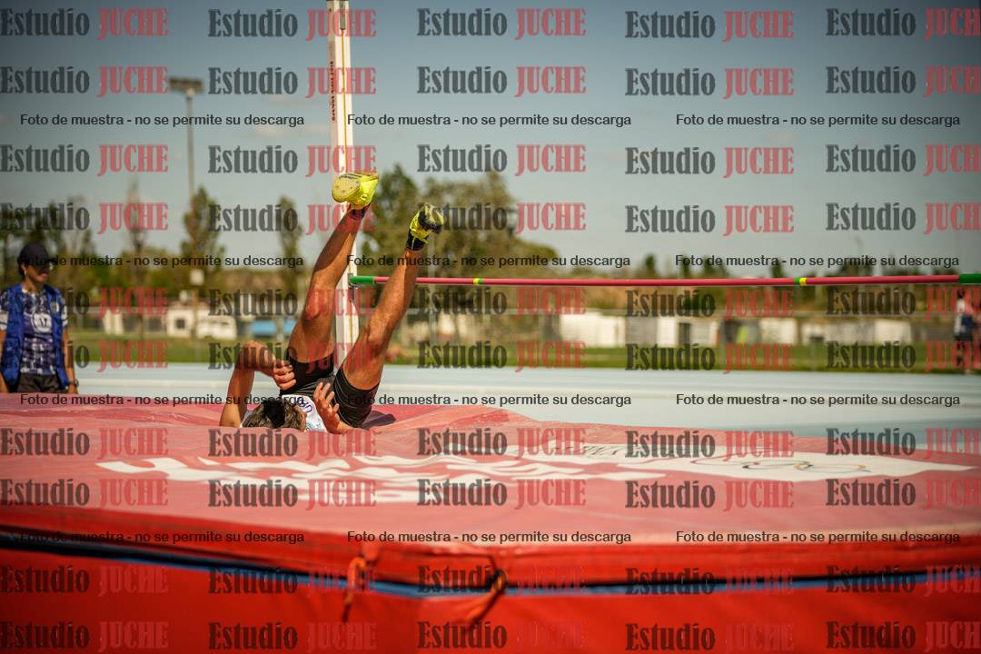 Fotos del salto en alto de varones - decatlón 4